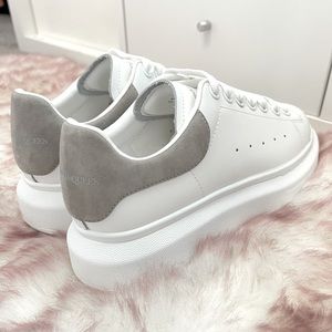 BNIB Alexander McQueen Sneakers, Oversized, Grey Suede heel detail. Size 38